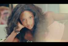 DOWNLOAD Ayra Starr - Commas MP3