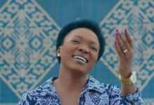 DOWNLOAD Martha Mwaipaja - Amenisaidia Baba MP3